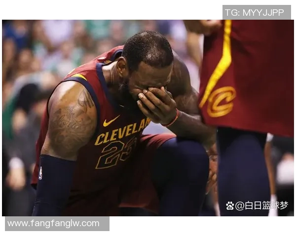 詹姆斯沃西的传奇人生与篮球事业的辉煌成就探讨