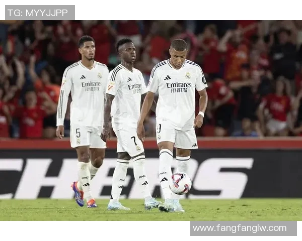 2017年拜仁慕尼黑对阵皇家马德里精彩比赛视频回顾与分析