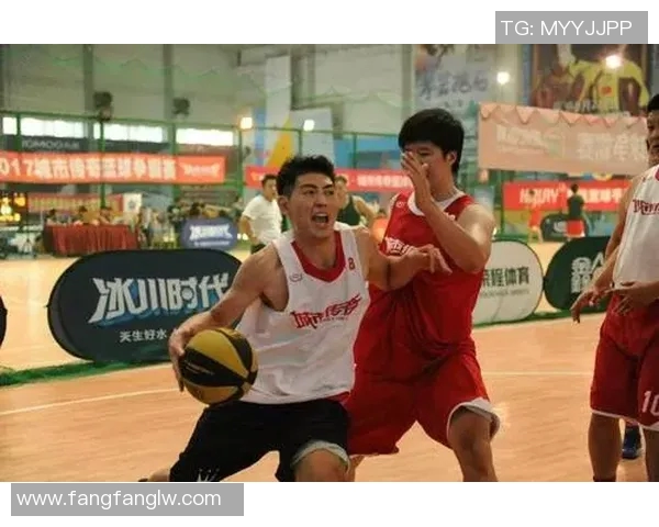 奥尼尔与科尔曼的巅峰对决谁能赢得篮球传奇之战